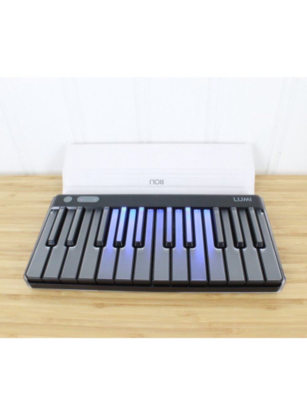 ROLI Lumi Keys Piano M Light-up Bluetooth Wireless Midi Keyboard with Blue Case